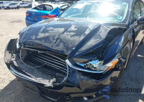 2014 Ford Fusion Titanium z USA, uszkodzony, nr VIN 3FA6P0K94ER130703